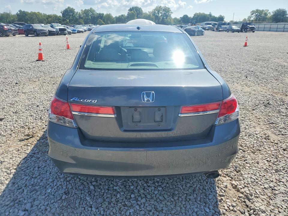 Photo 6 from auction – 2011 HONDA ACCORD with VIN 1HGCP2F89BA091821