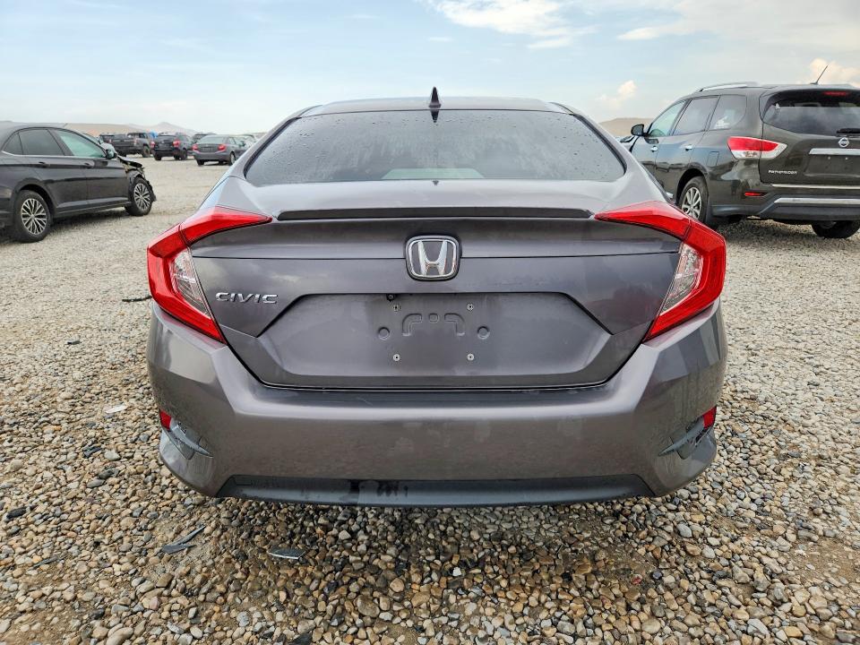 Photo 6 from auction – 2018 HONDA CIVIC with VIN JHMFC1F35JX027548