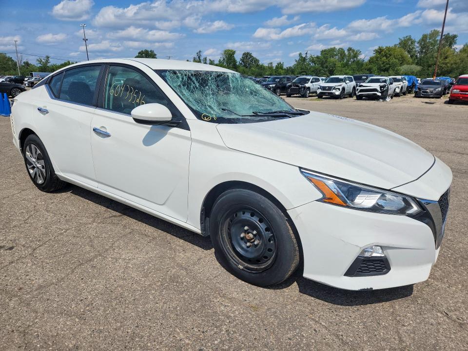 Photo 4 from auction – 2020 NISSAN ALTIMA with VIN 1N4BL4BV0LC193842