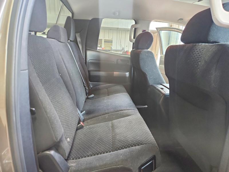 Photo 10 from auction – 2011 TOYOTA TUNDRA with VIN 5TFUM5F19BX021345