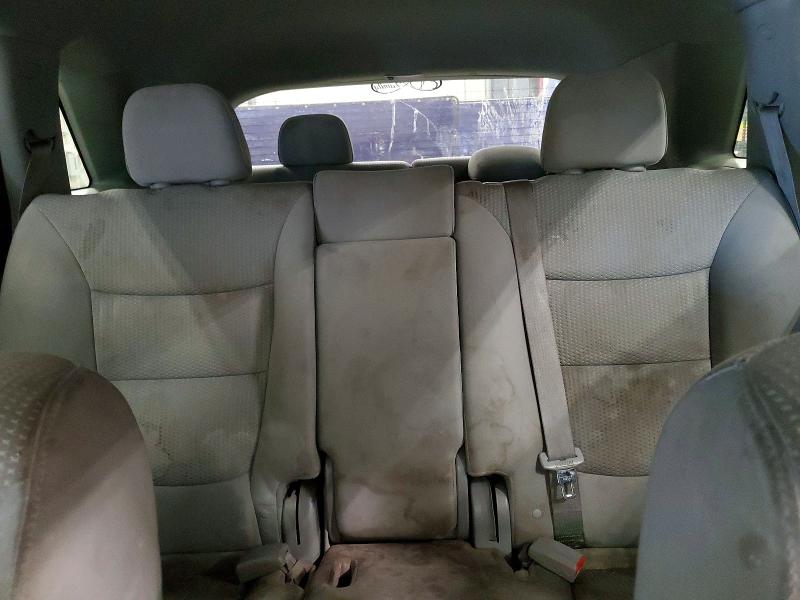 Photo 10 from auction – 2011 KIA SORENTO with VIN 5XYKTDA21BG116988