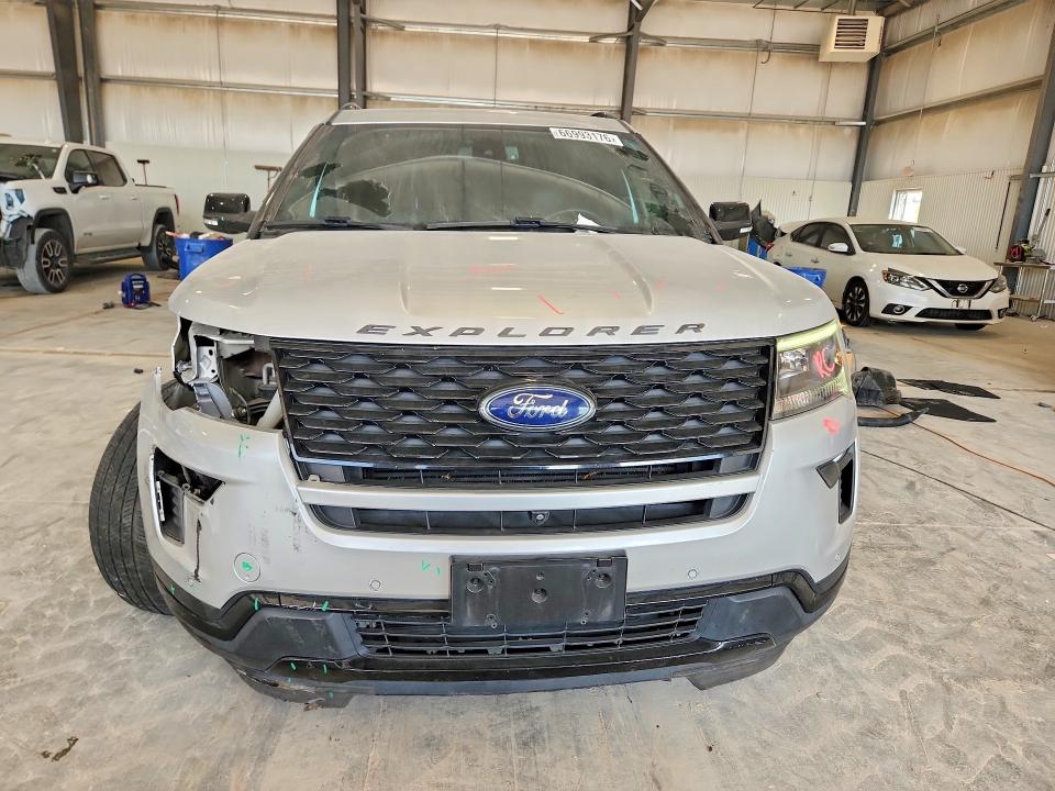 Photo 5 from auction – 2019 FORD EXPLORER with VIN 1FM5K8GT9KGB20769