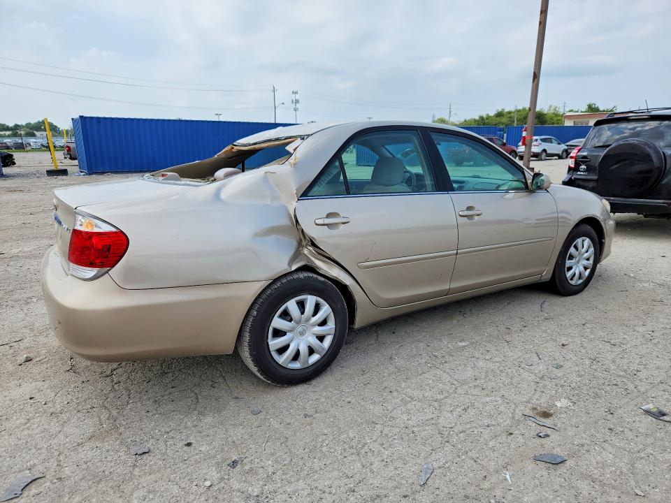 Photo 3 from auction – 2005 TOYOTA CAMRY with VIN 4T1BE32K15U634651