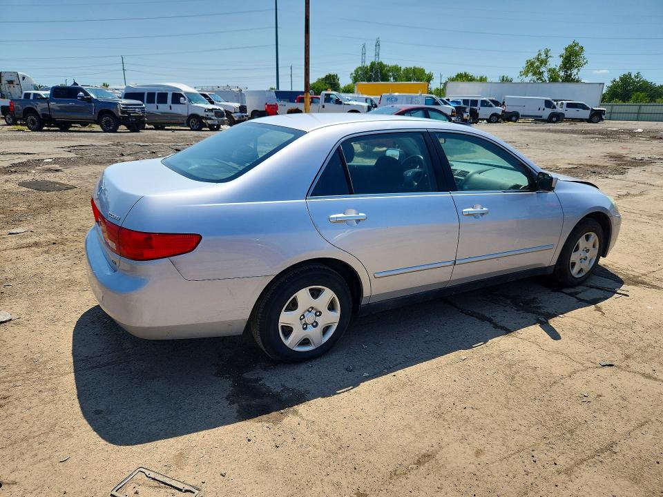 Photo 3 from auction – 2005 HONDA ACCORD with VIN 1HGCM56475A014652