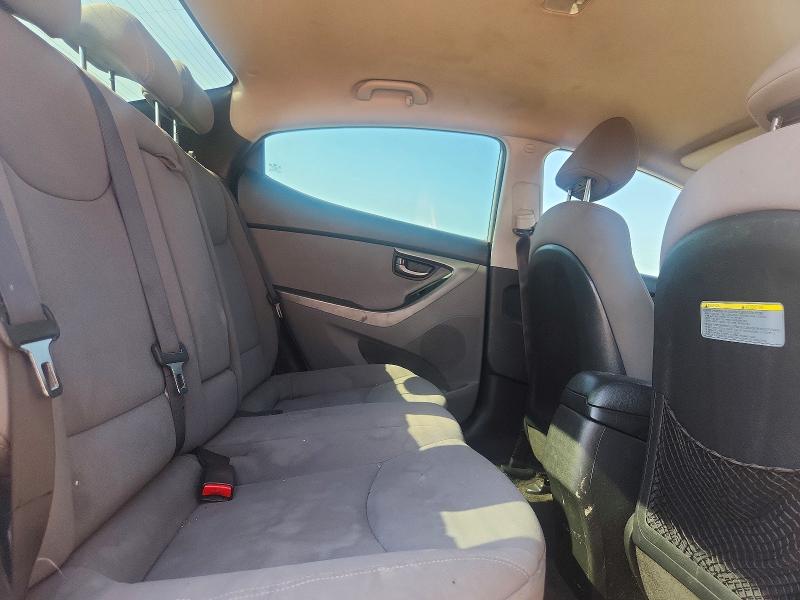 Photo 10 from auction – 2016 HYUNDAI ELANTRA with VIN KMHDH4AE9GU490478