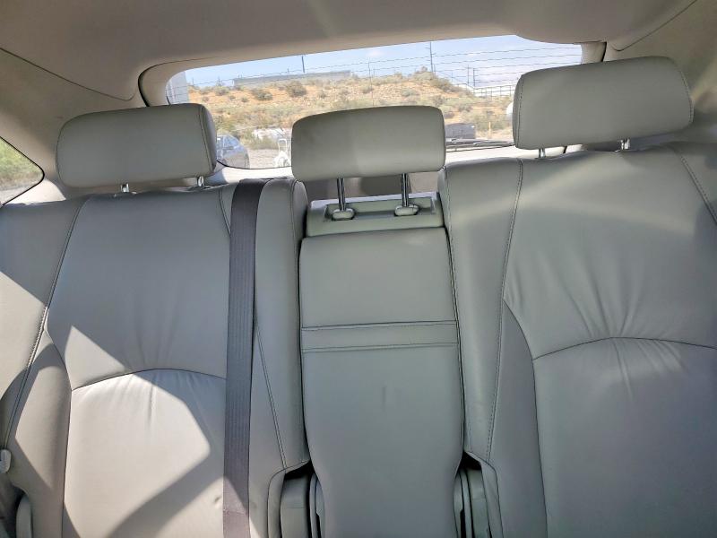 Фото 10 с аукциона – 2004 LEXUS RX с VIN JTJHA31U640058457