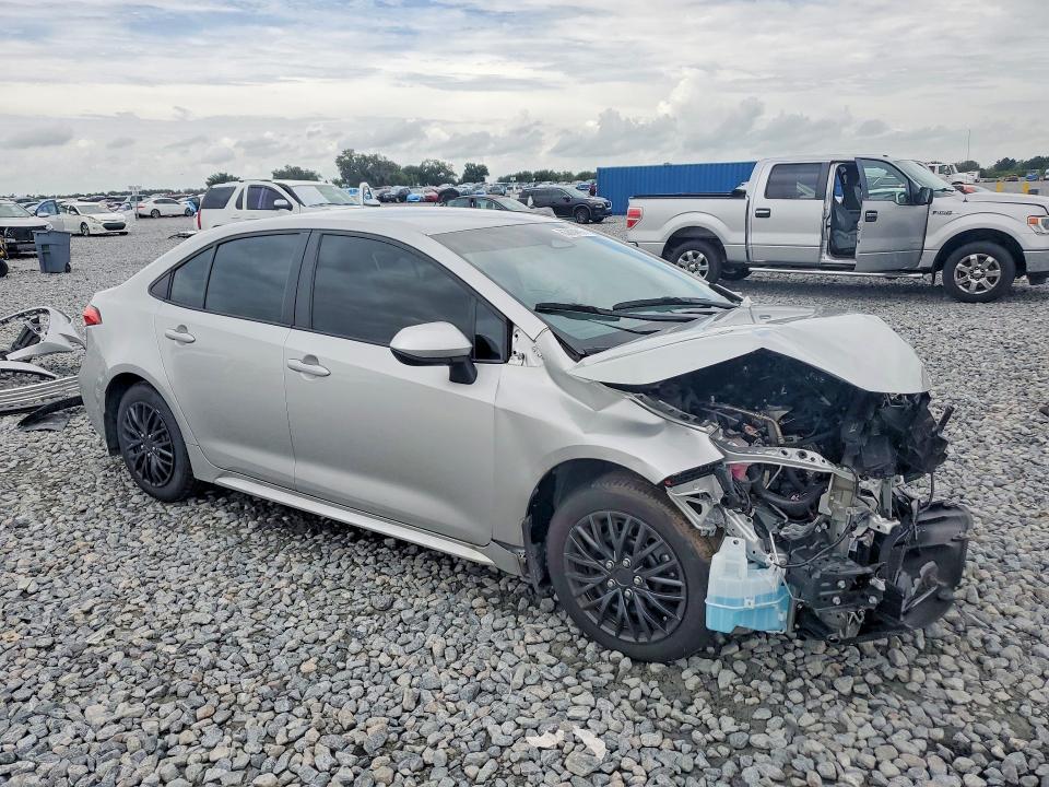 Photo 4 from auction – 2025 TOYOTA COROLLA with VIN 5YFB4MDE4SP321350