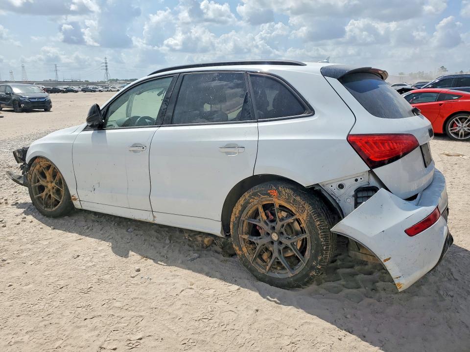 Photo 2 from auction – 2017 AUDI SQ5 with VIN WA1CCAFP9HA045131