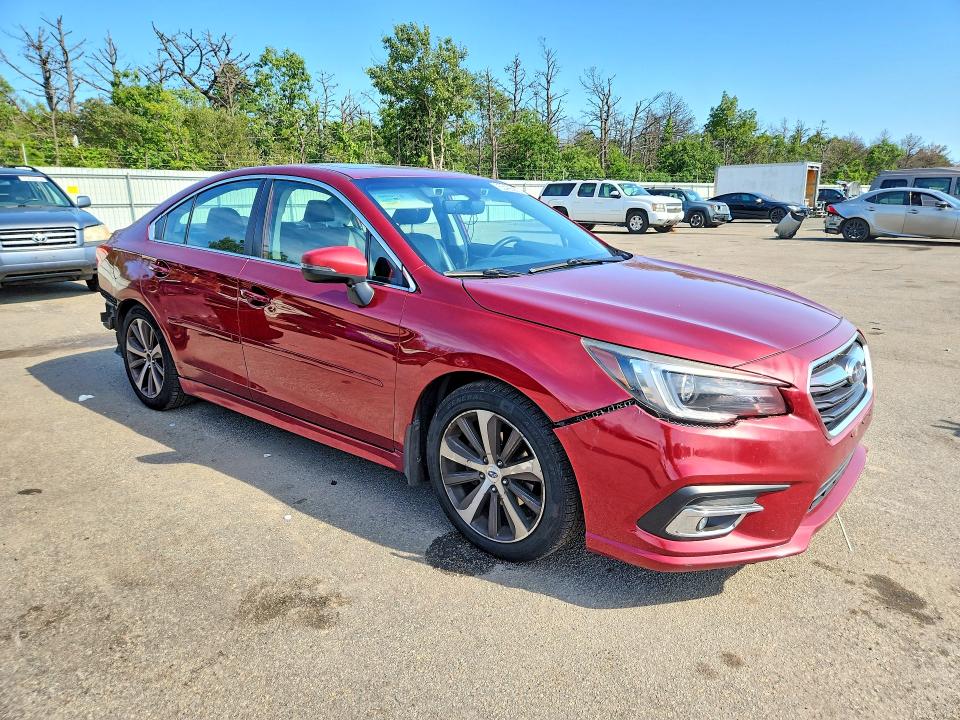 Photo 4 from auction – 2018 SUBARU LEGACY with VIN 4S3BNAN67J3011946