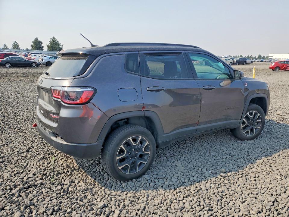 Photo 3 from auction – 2021 JEEP COMPASS with VIN 3C4NJDDB0MT564570