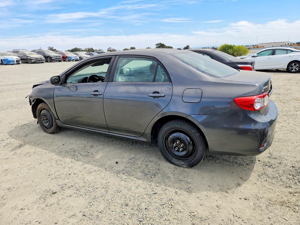 صورة رقم 2 من المزاد - 2013 TOYOTA COROLLA مع VIN 2T1BU4EEXDC940584
