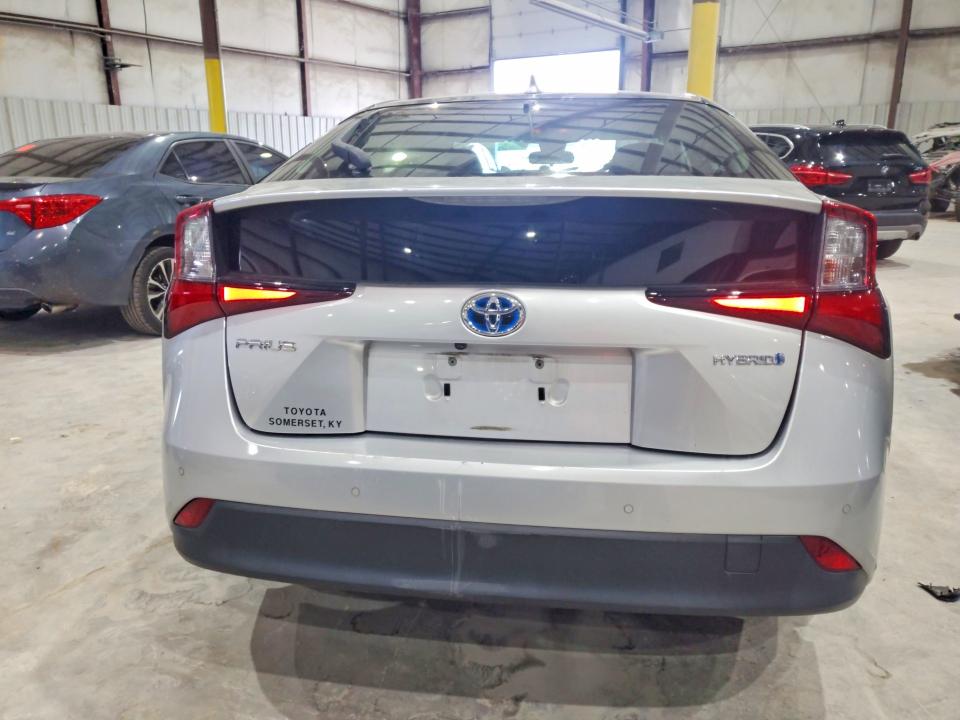 Photo 6 from auction – 2019 TOYOTA PRIUS with VIN JTDKARFUK3071220