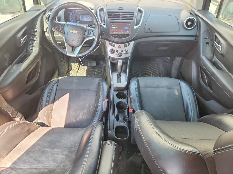 Photo 8 from auction – 2015 CHEVROLET TRAX with VIN 3GNCJLSBXFL212823