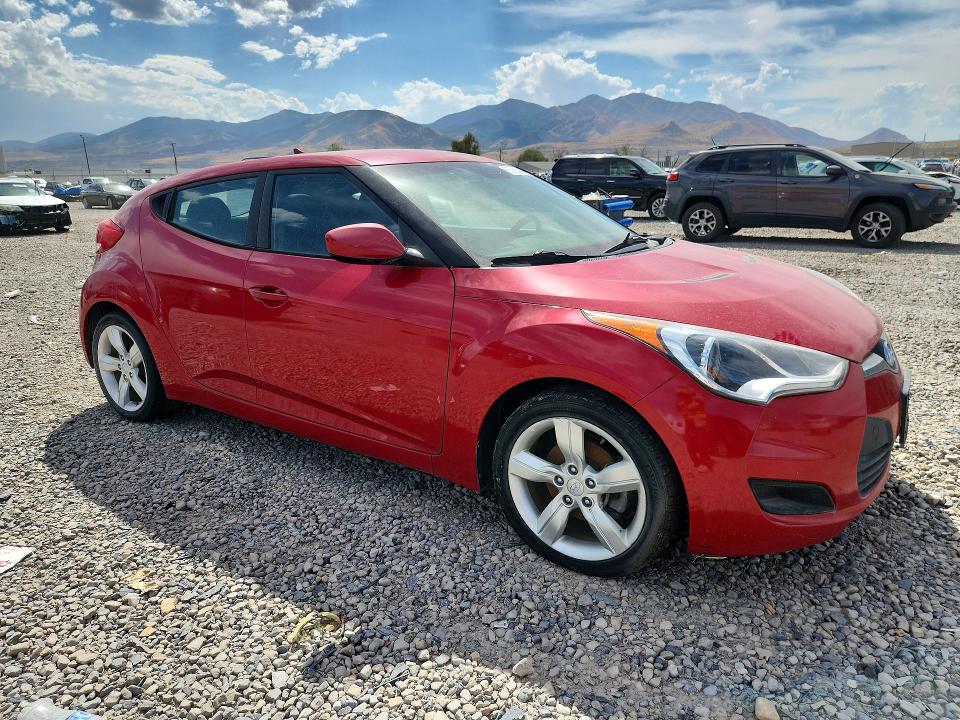 Photo 4 from auction – 2014 HYUNDAI VELOSTER with VIN KMHTC6AD8EU192224