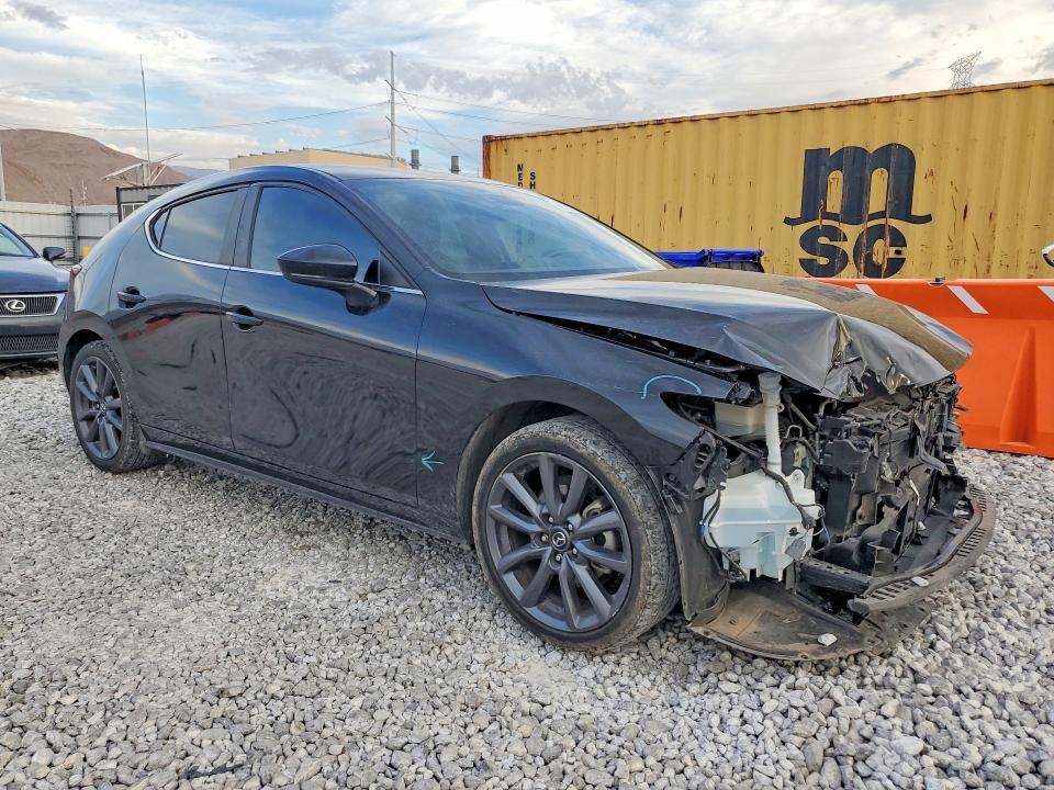 Photo 4 from auction – 2024 MAZDA 3 with VIN JM1BPALM8R1652140