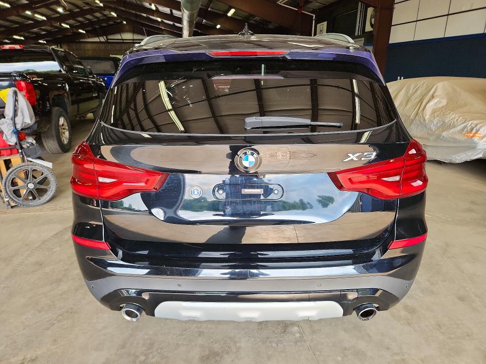صورة رقم 6 من المزاد - 2018 BMW X3 مع VIN 5UXTR9C56JLD61233