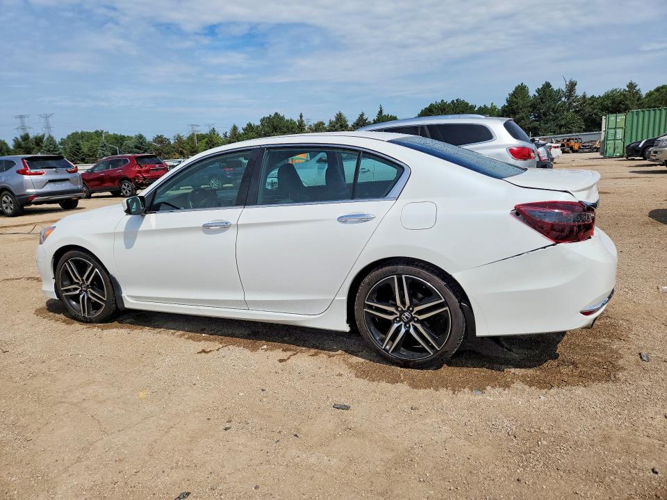 Photo 2 from auction – 2017 HONDA ACCORD with VIN 1HGCR2F13HA119960