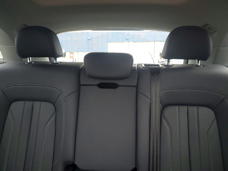 Photo 10 from auction – 2023 AUDI Q5 with VIN WA1ABAFY7P2019154