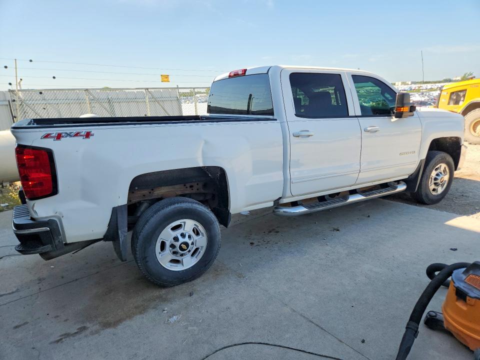 Photo 3 from auction – 2016 CHEVROLET SILVERADO with VIN 1GC1KVEG3GF167820