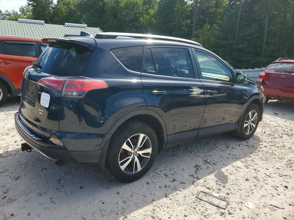 Photo 3 from auction – 2018 TOYOTA RAV4 with VIN JTMRFREV3JJ198096