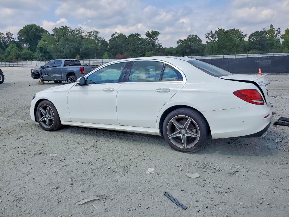 Photo 2 from auction – 2017 MERCEDES-BENZ E with VIN WDDZF4KB7HA197997