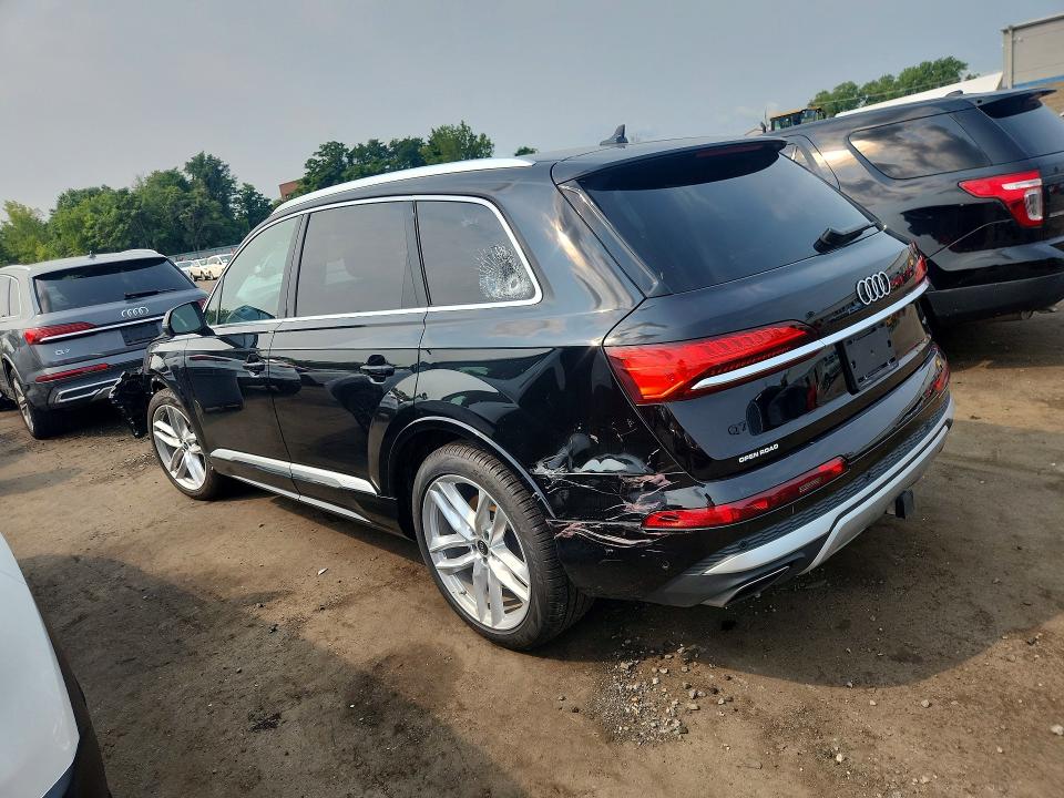 Foto 2 de la subasta – 2025 AUDI Q7 con VIN WA1LVBF74SD034673