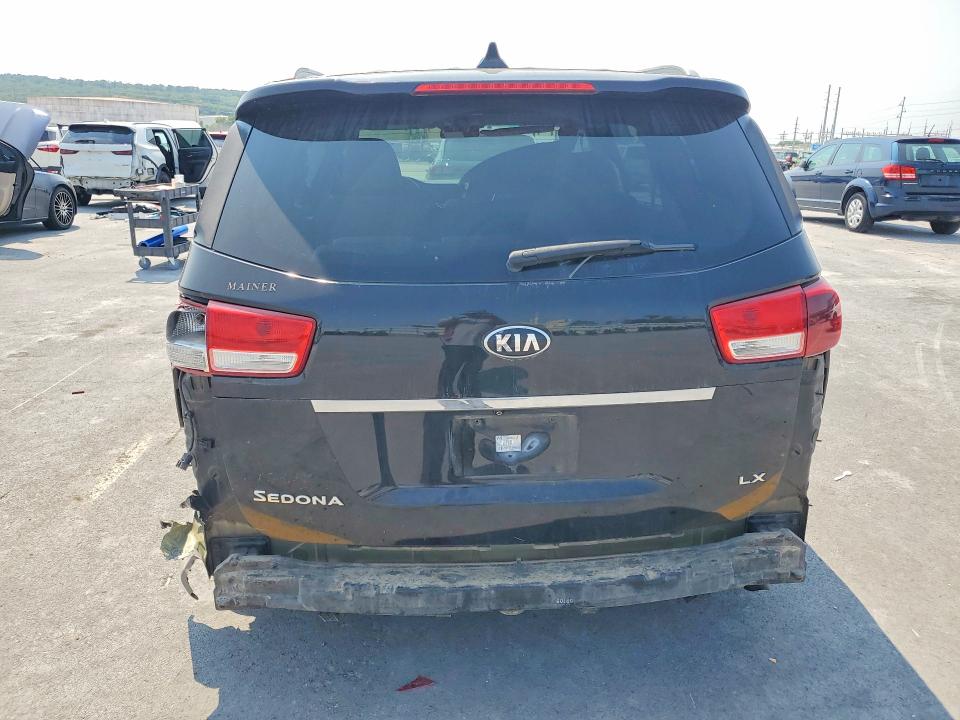 Photo 6 from auction – 2016 KIA SEDONA with VIN KNDMB5C11G6196325