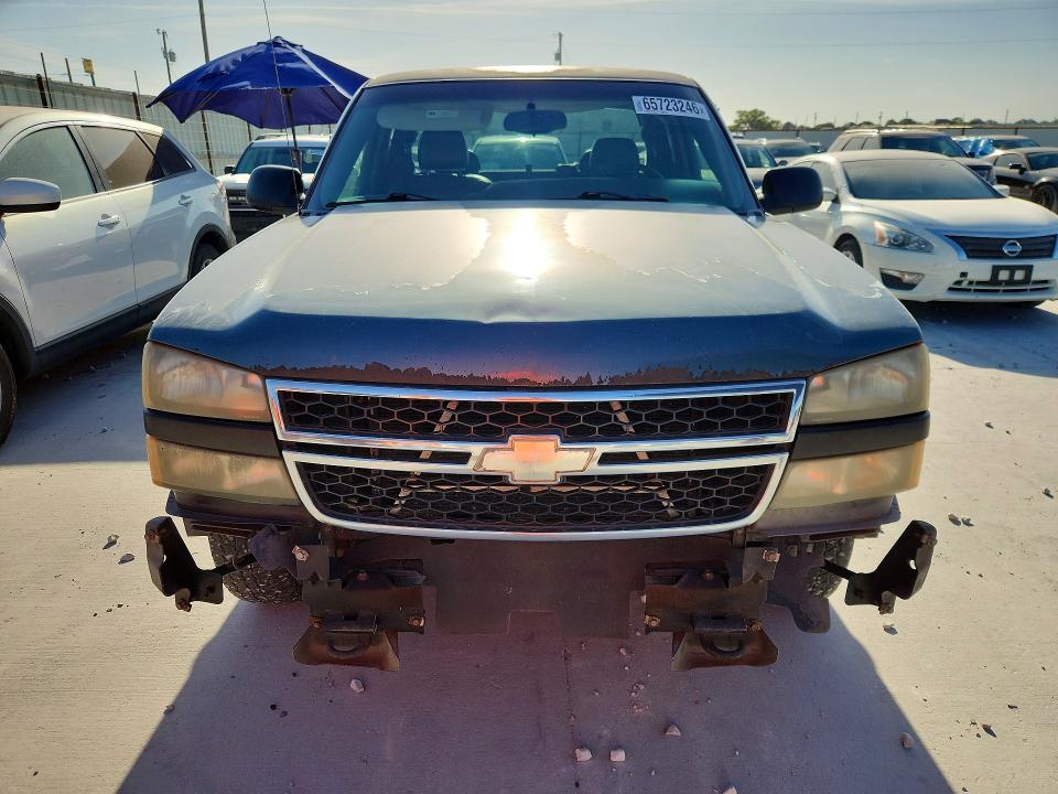 Photo 5 from auction – 2007 CHEVROLET SILVERADO with VIN 1GCEC19X97Z103507