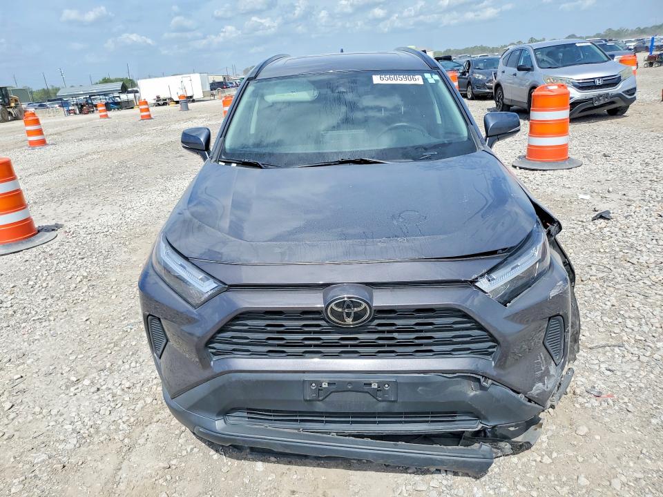 Photo 5 from auction – 2024 TOYOTA RAV4 with VIN 2T3W1RFV4RW303516