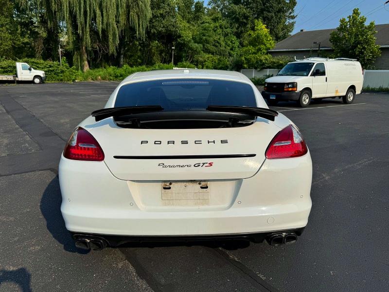 Photo 5 from auction – 2013 PORSCHE PANAMERA with VIN WP0AF2A74DL075430