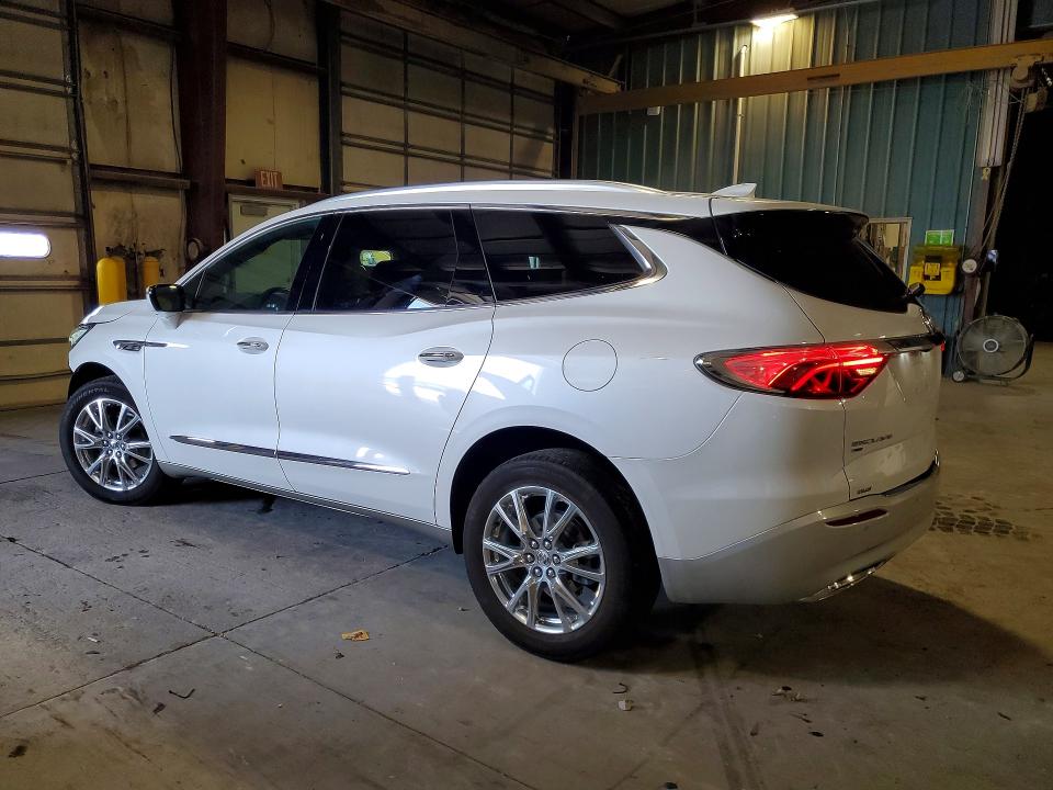 Photo 2 from auction – 2024 BUICK ENCLAVE with VIN 5GAEVBKW0RJ106820