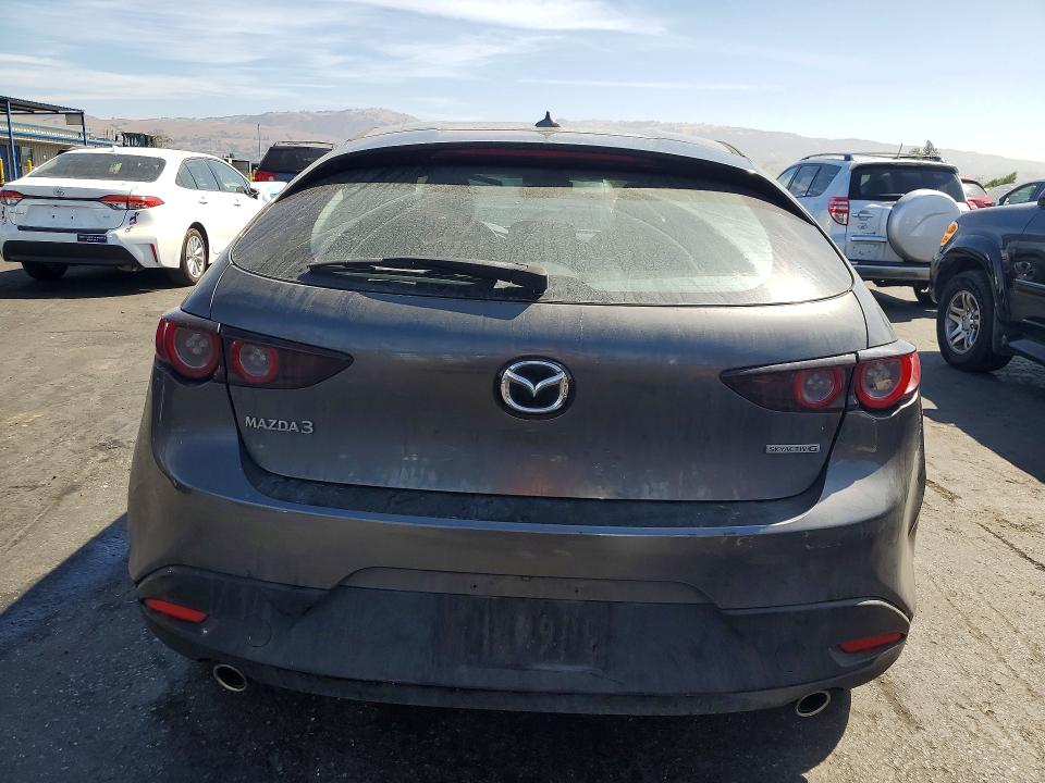 Photo 6 from auction – 2019 MAZDA 3 with VIN JM1BPAMM2K1120225