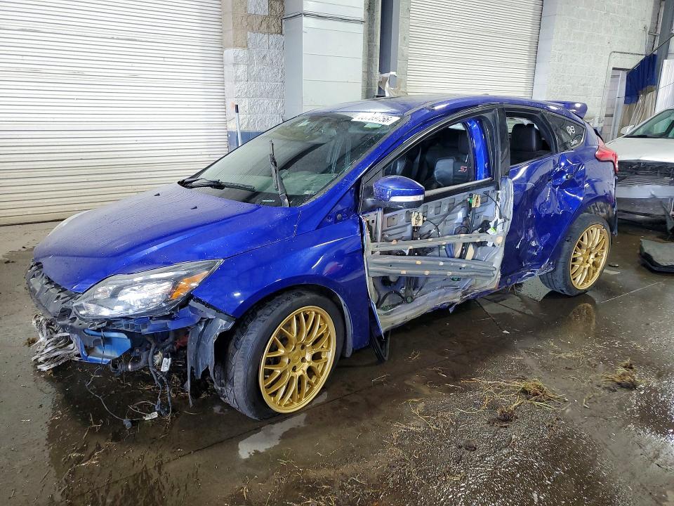 FORD FOCUS 2014 with VIN 1FADP3L92EL294070 - Photo from auction