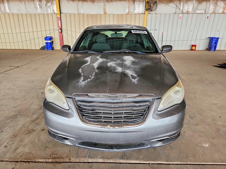 Photo 5 from auction – 2012 CHRYSLER 200 with VIN 1C3CCBAG2CN228475