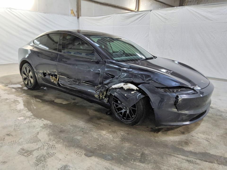 Photo 4 from auction – 2024 TESLA MODEL 3 with VIN 5YJ3E1EB1RF746664