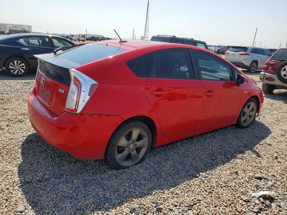 Photo 3 from auction – 2015 TOYOTA PRIUS with VIN JTDKN3DU6F0399031