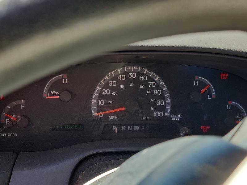 Photo 9 from auction – 2001 FORD F150 with VIN 1FTRX18W91NB28064