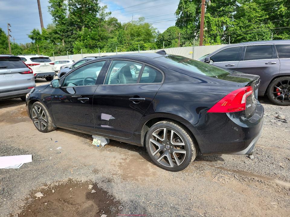 Zdjęcie 2 z aukcji – 2018 VOLVO S60 z VIN YV140MTL7J2462229