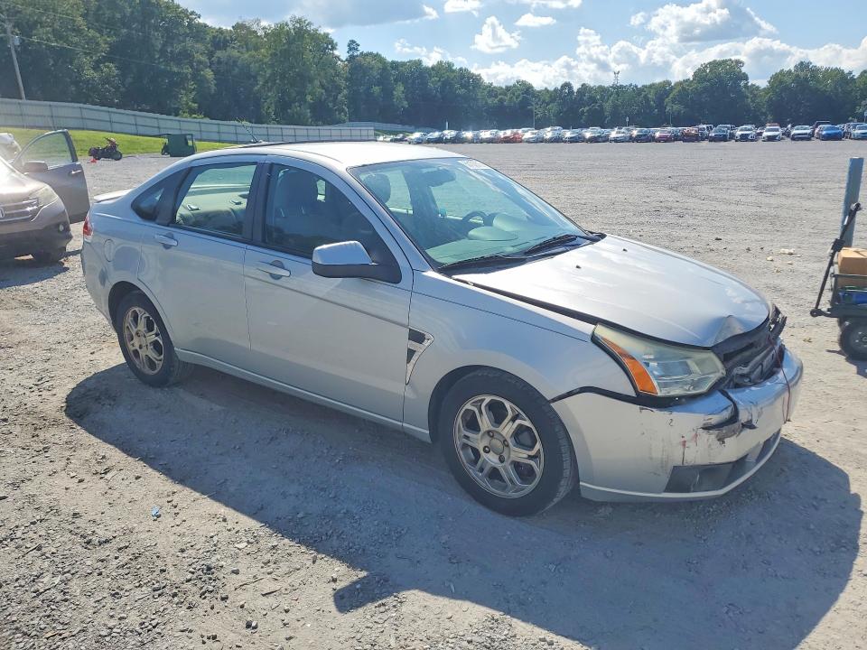 Foto 4 de la subasta – 2008 FORD FOCUS con VIN 1FAHP35N98W171610