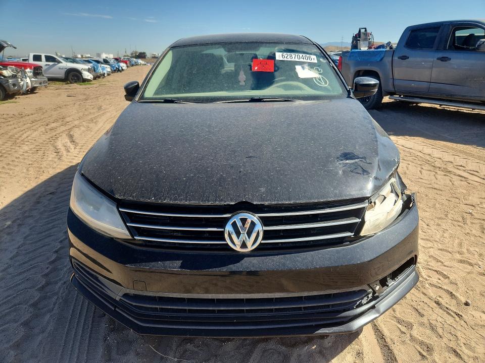 Photo 5 from auction – 2017 VOLKSWAGEN JETTA with VIN 3VW2B7AJ4HM328403