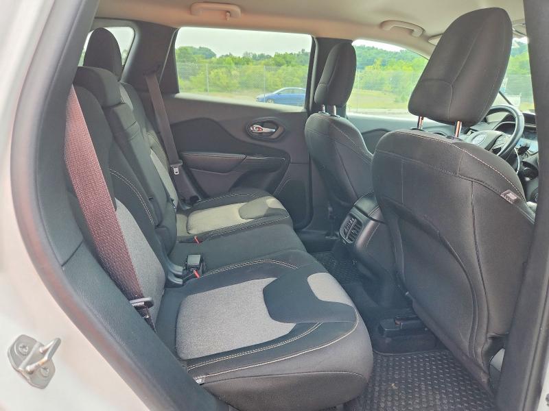 Photo 11 from auction – 2014 JEEP CHEROKEE with VIN 1C4PJMCS5EW309371