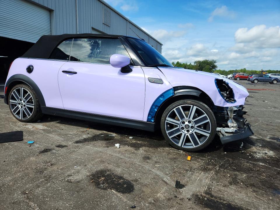Photo 4 from auction – 2023 MINI COOPER with VIN WMW43DL0XP3P94118