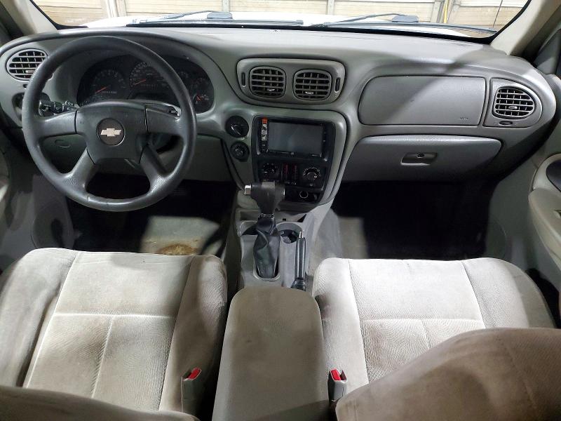 Photo 8 from auction – 2006 CHEVROLET TRAILBLAZER with VIN 1GNDT13S462253760