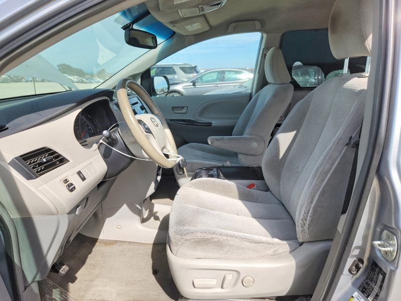 Photo 7 from auction – 2014 TOYOTA SIENNA with VIN 5TDKK3DC4ES504886