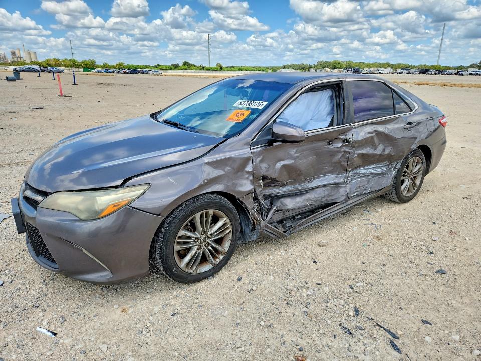 TOYOTA CAMRY 2015 with VIN 4T1BF1FK7FU010947 - Photo from auction