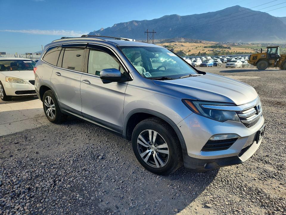 Photo 4 from auction – 2016 HONDA PILOT with VIN 5FNYF6H56GB009429