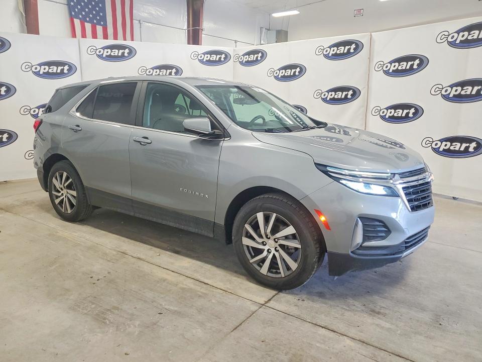 Photo 4 from auction – 2023 CHEVROLET EQUINOX with VIN 3GNAXKEG7PS210204