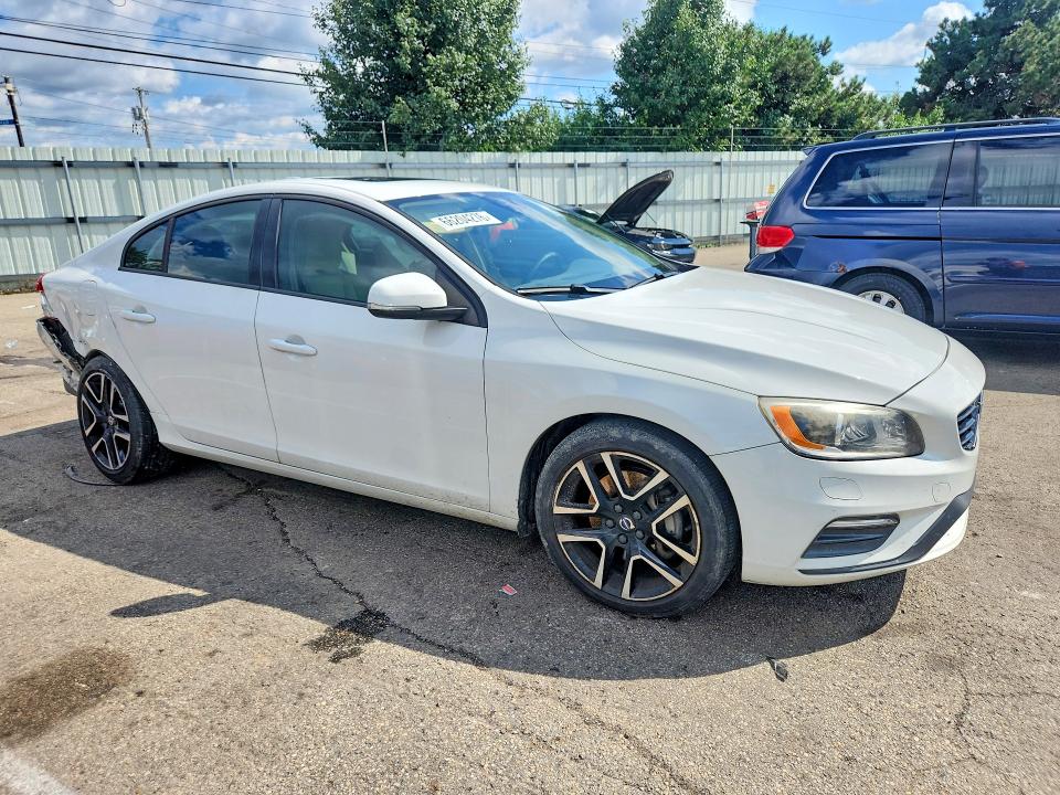 Photo 4 from auction – 2017 VOLVO S60 with VIN YV140MTL2H2426510