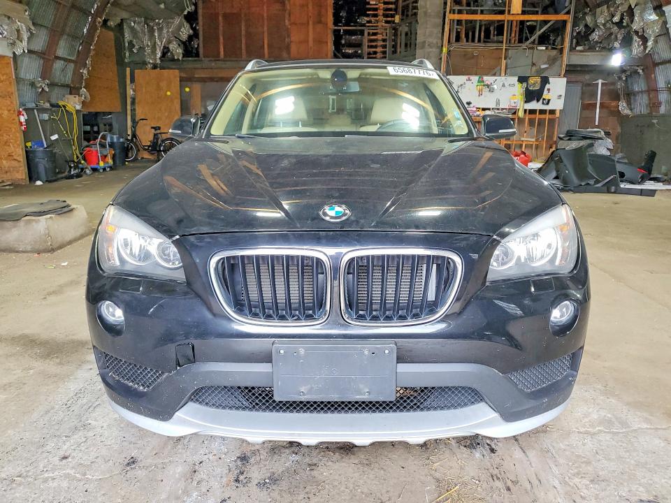 Photo 5 from auction – 2015 BMW X1 with VIN WBAVL1C54FVY25056