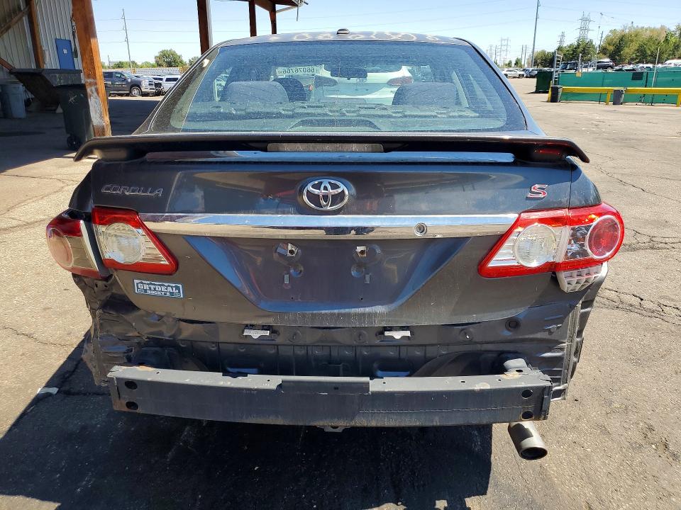 Photo 6 from auction – 2013 TOYOTA COROLLA with VIN 2T1BU4EE3DC109010
